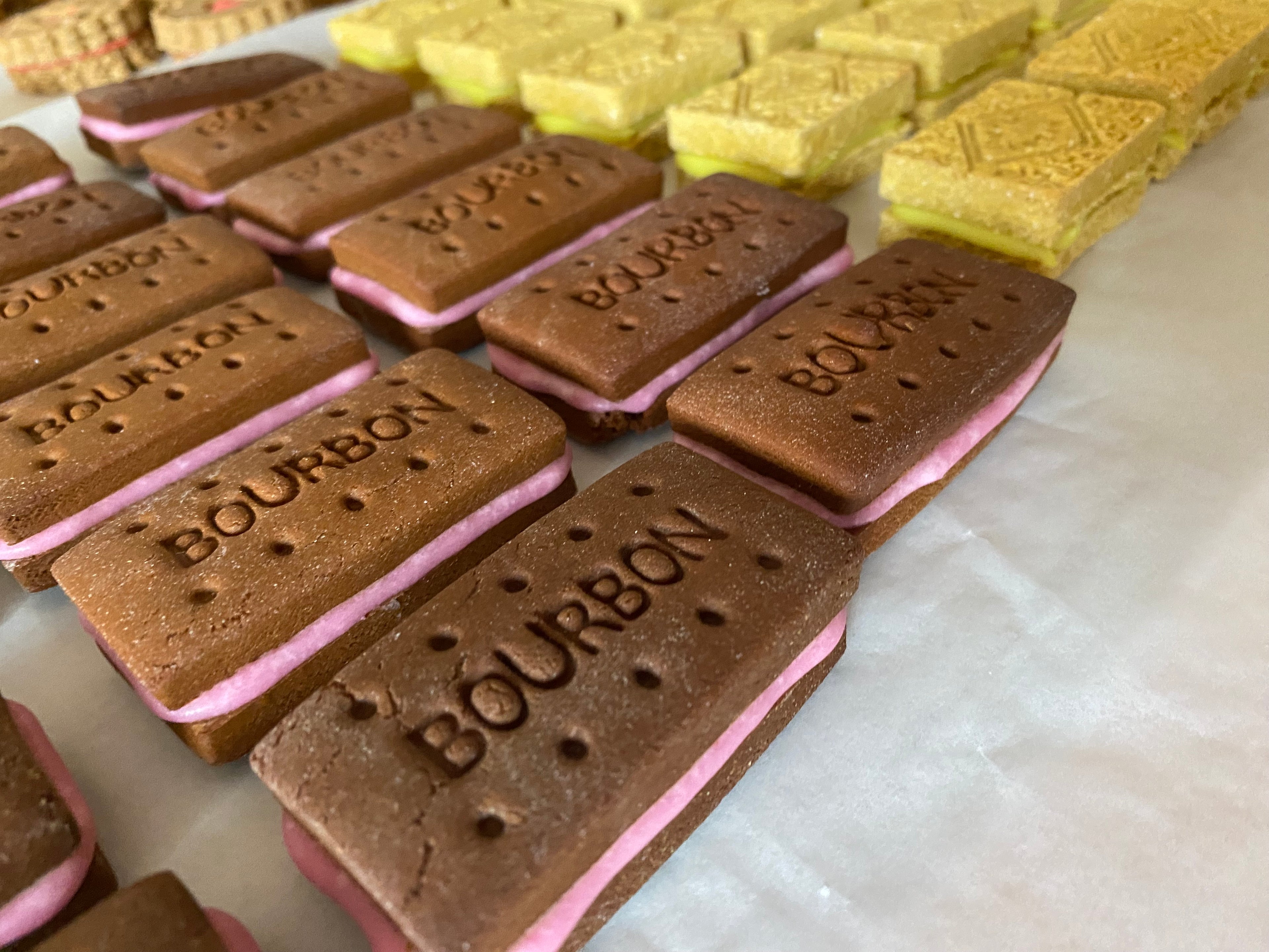 Coloube's Horsey High Tea Box