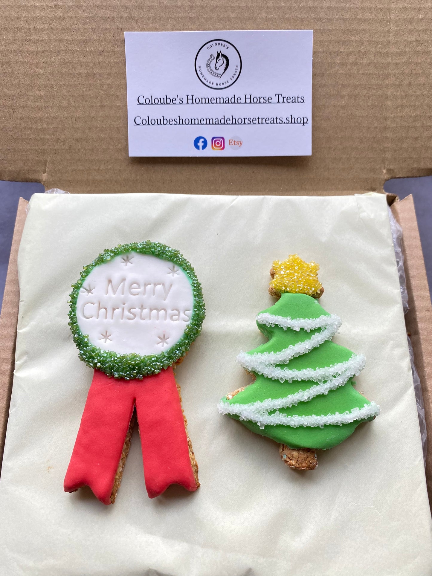 Christmas horse treats / Christmas tree horse treat / Merry Christmas rosette horse treat / Christmas gifts for horses / Holiday horse treat